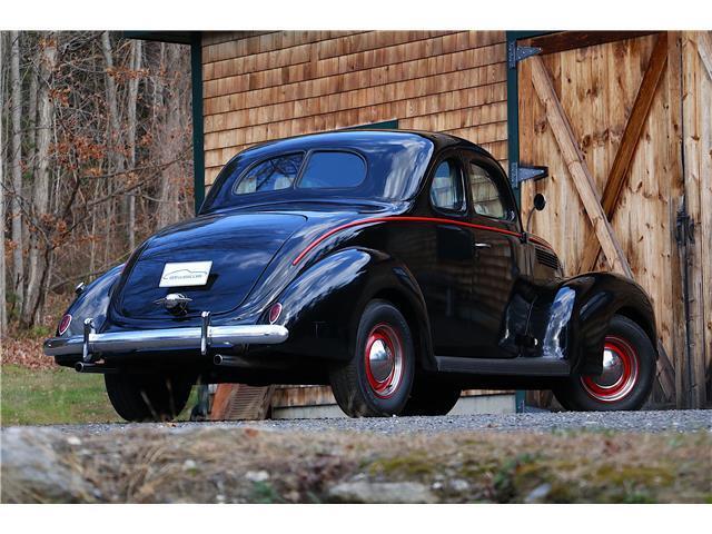 Ford-Deluxe-Coupoe-1938-COUPE-1
