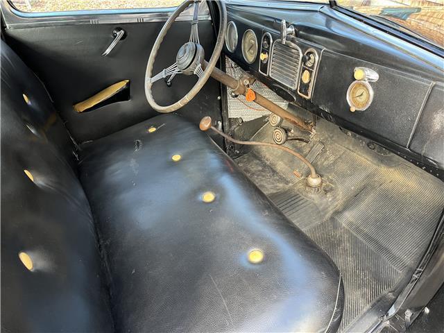 Ford-Deluxe-Coupoe-1938-COUPE-12