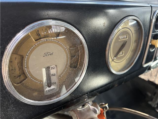 Ford-Deluxe-Coupoe-1938-COUPE-15