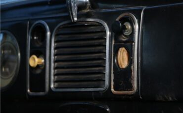 Ford-Deluxe-Coupoe-1938-COUPE-22