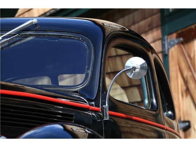 Ford-Deluxe-Coupoe-1938-COUPE-27