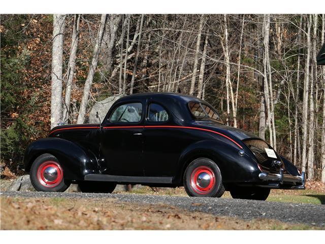 Ford-Deluxe-Coupoe-1938-COUPE-3
