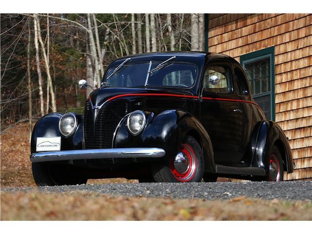 Ford Deluxe Coupoe 1938 COUPE