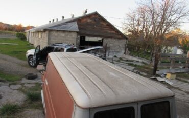 Ford-E-Series-Van-1966-Heavy-Duty-Van-with-windowed-rear-doors-solid-side-doors-15