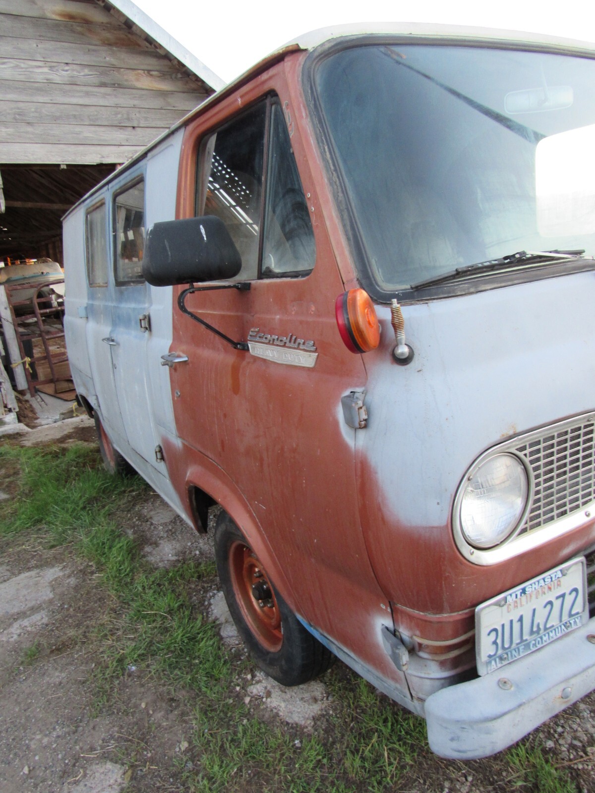 Ford-E-Series-Van-1966-Heavy-Duty-Van-with-windowed-rear-doors-solid-side-doors-39