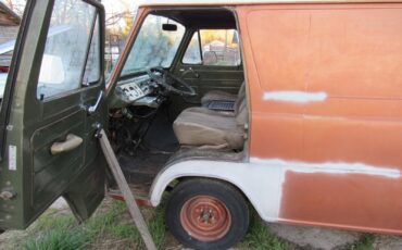 Ford-E-Series-Van-1966-Heavy-Duty-Van-with-windowed-rear-doors-solid-side-doors-6