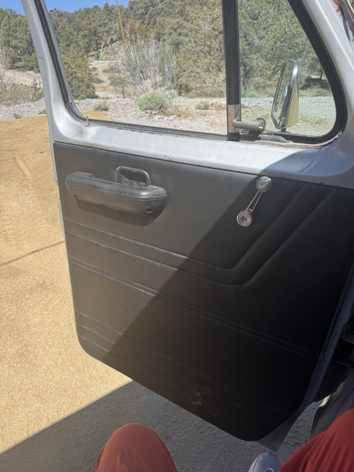 Ford-E-Series-Van-1979-Van-Camper-11