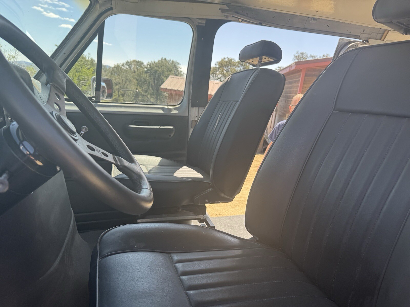 Ford-E-Series-Van-1979-Van-Camper-12
