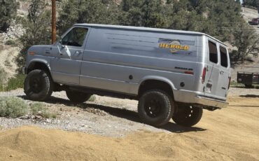 Ford-E-Series-Van-1979-Van-Camper-3