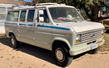 Ford-E-Series-Van-1988-Utility-1