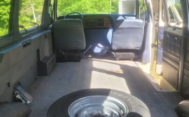 Ford-E-Series-Van-1989-15