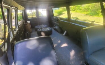 Ford-E-Series-Van-1989-17