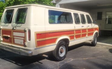 Ford-E-Series-Van-1989-2