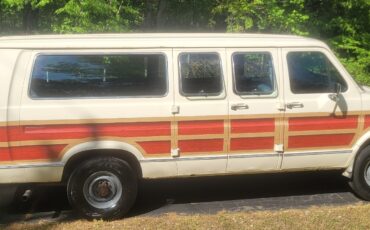 Ford-E-Series-Van-1989-4