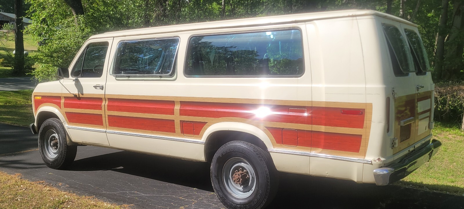 Ford-E-Series-Van-1989-7