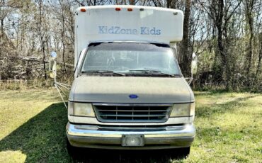 Ford-E-Series-Van-1993-2