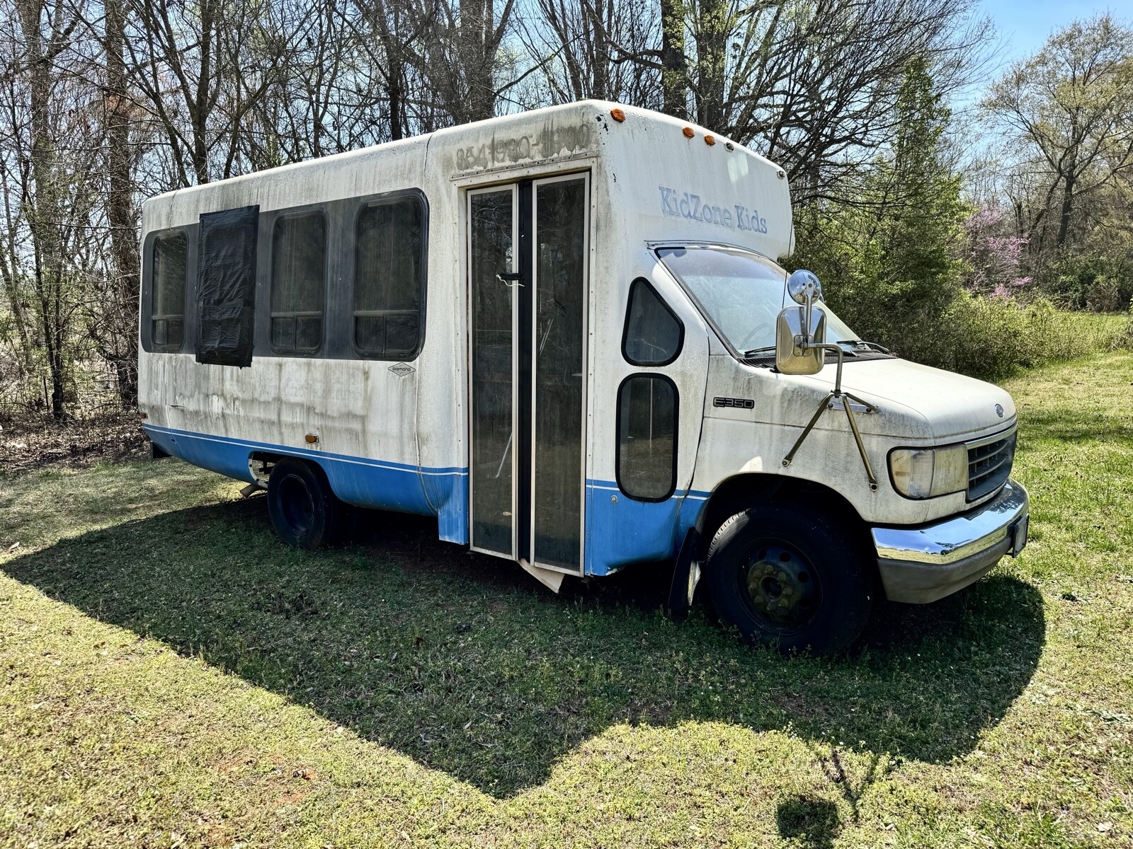 Ford-E-Series-Van-1993-3