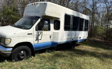 Ford-E-Series-Van-1993-4