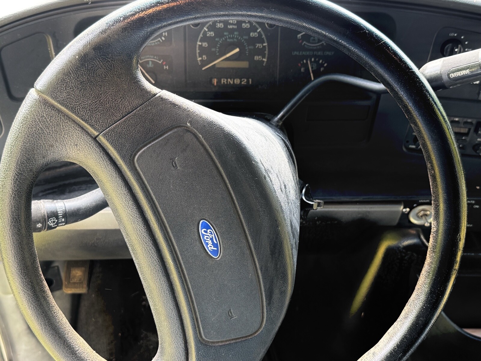 Ford-E-Series-Van-1993-8
