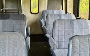 Ford-E-Series-Van-1993-9