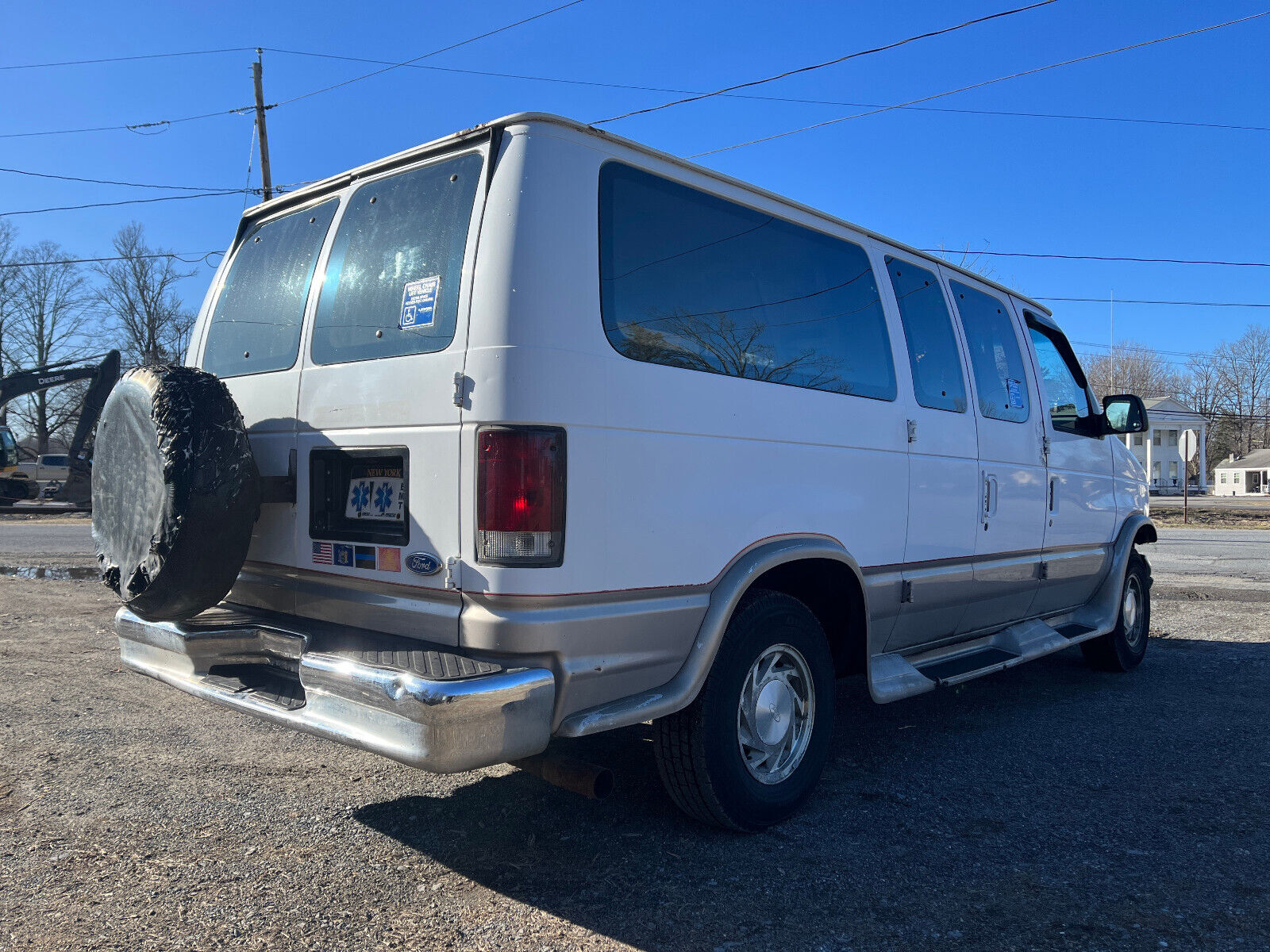 Ford-E-Series-Van-1995-Standard-Passenger-Van-5