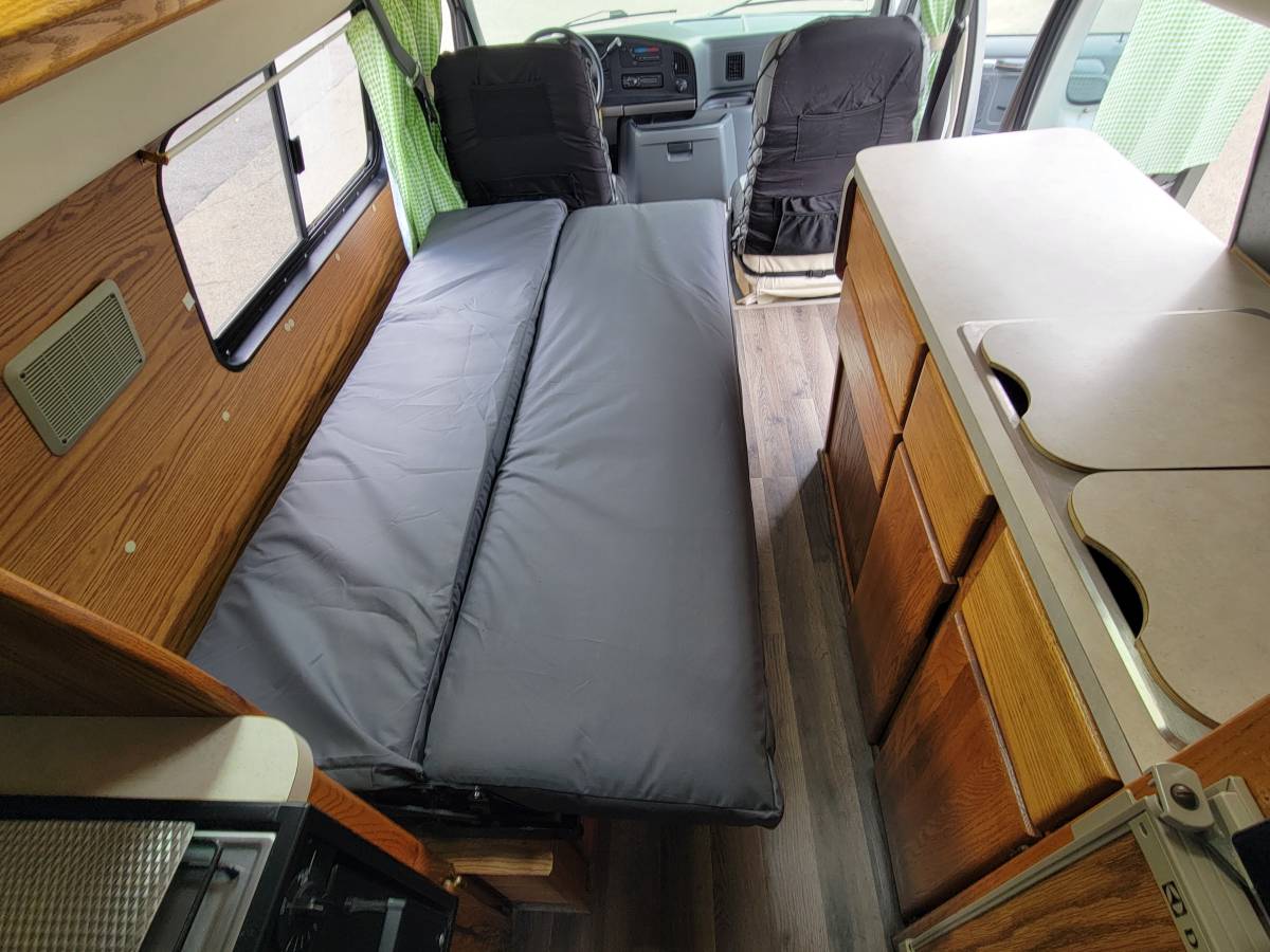 Ford-E350-1995-16
