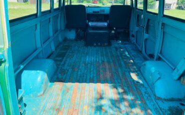Ford-Econoline-1961-green-12
