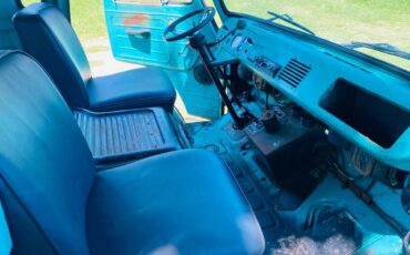Ford-Econoline-1961-green-17