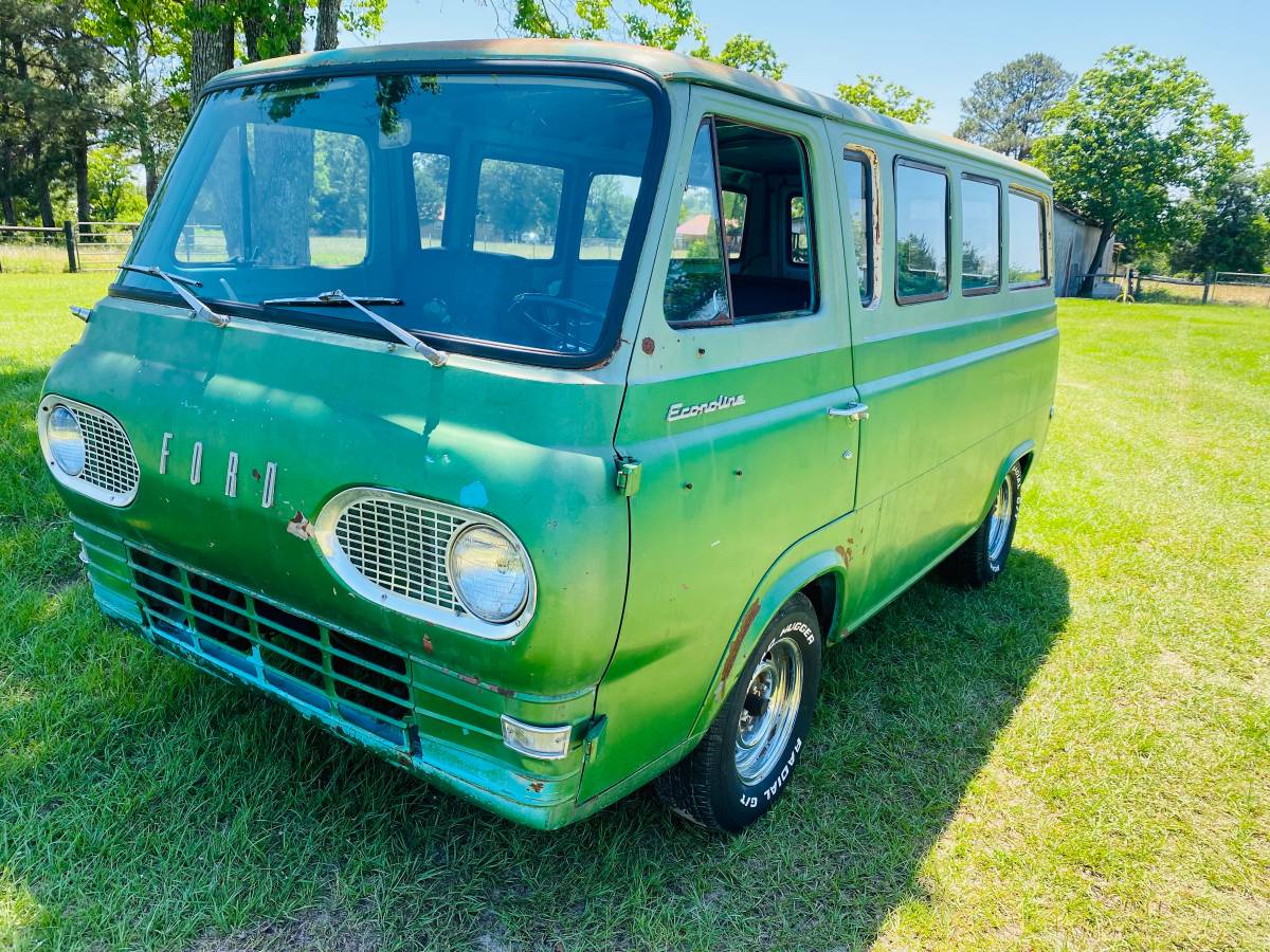 Ford-Econoline-1961-green-2