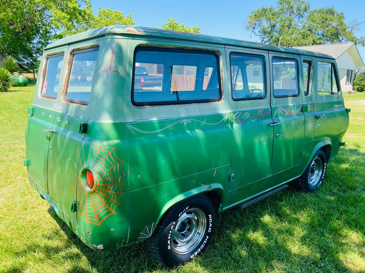 Ford-Econoline-1961-green-4