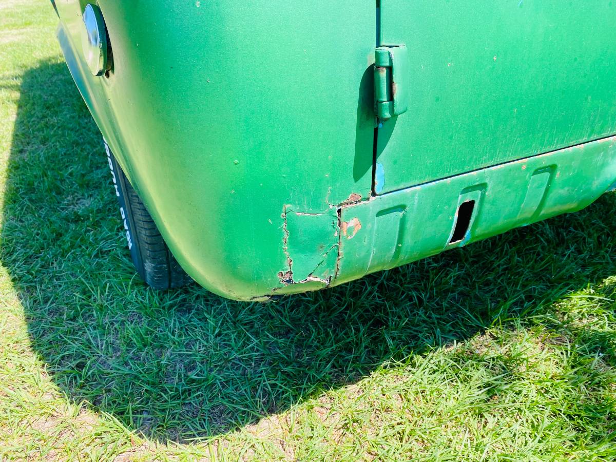 Ford-Econoline-1961-green-8