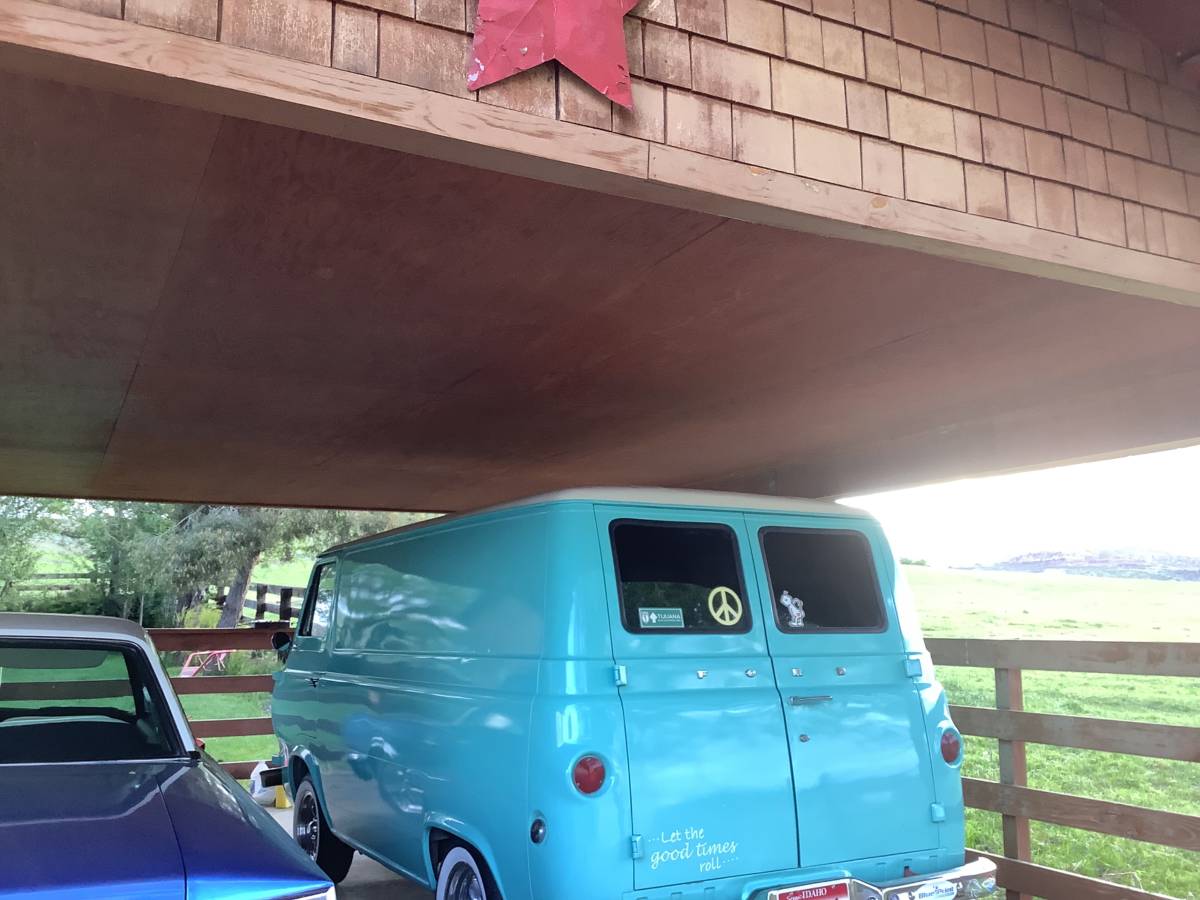 Ford-Econoline-1962-custom-3