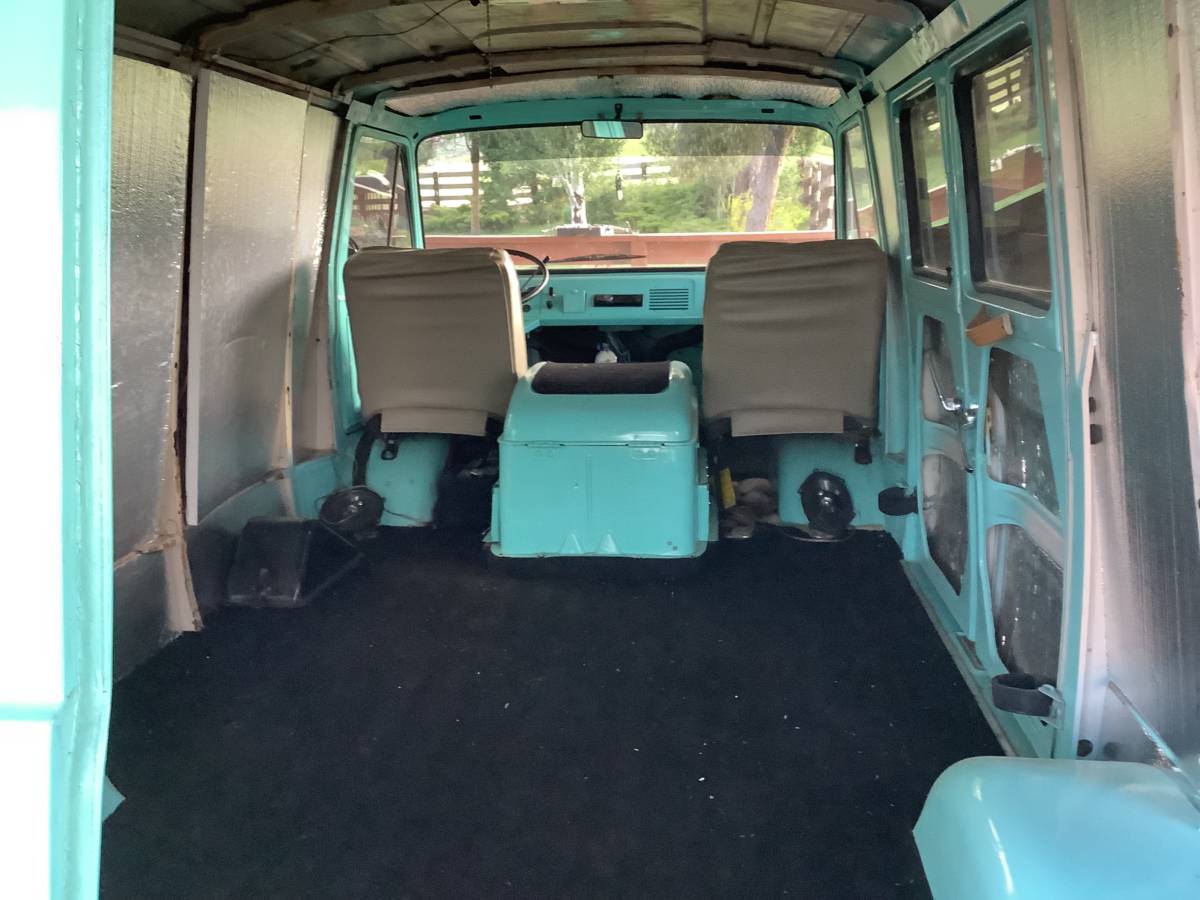 Ford-Econoline-1962-custom-5