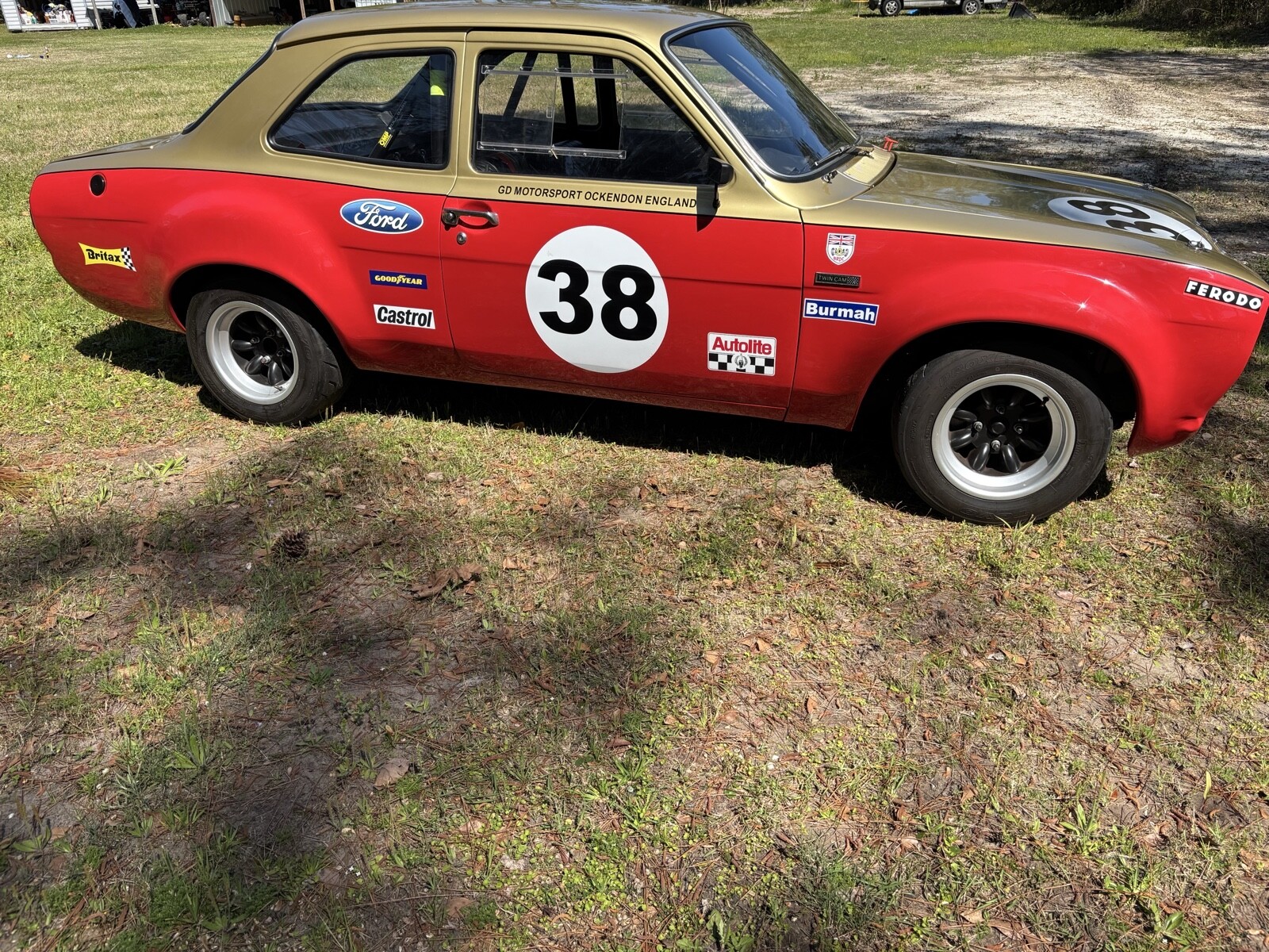 Ford-Escort-1974-1