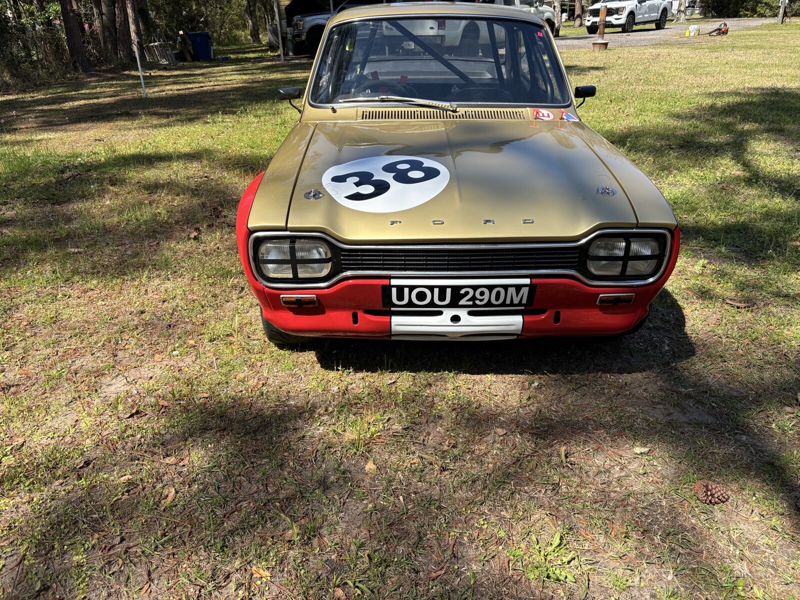 Ford-Escort-1974-2