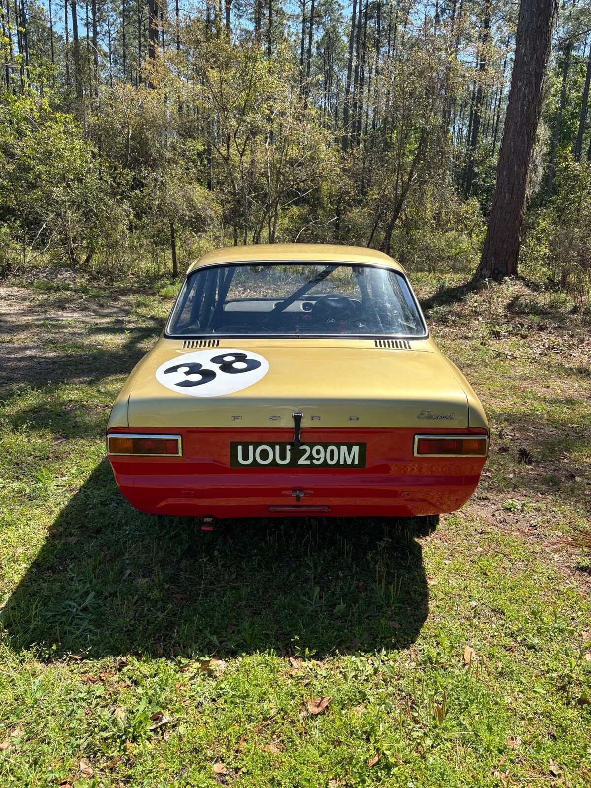 Ford-Escort-1974-4