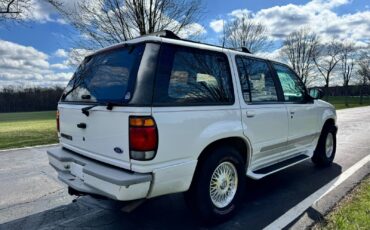 Ford-Explorer-1995-SUV-10