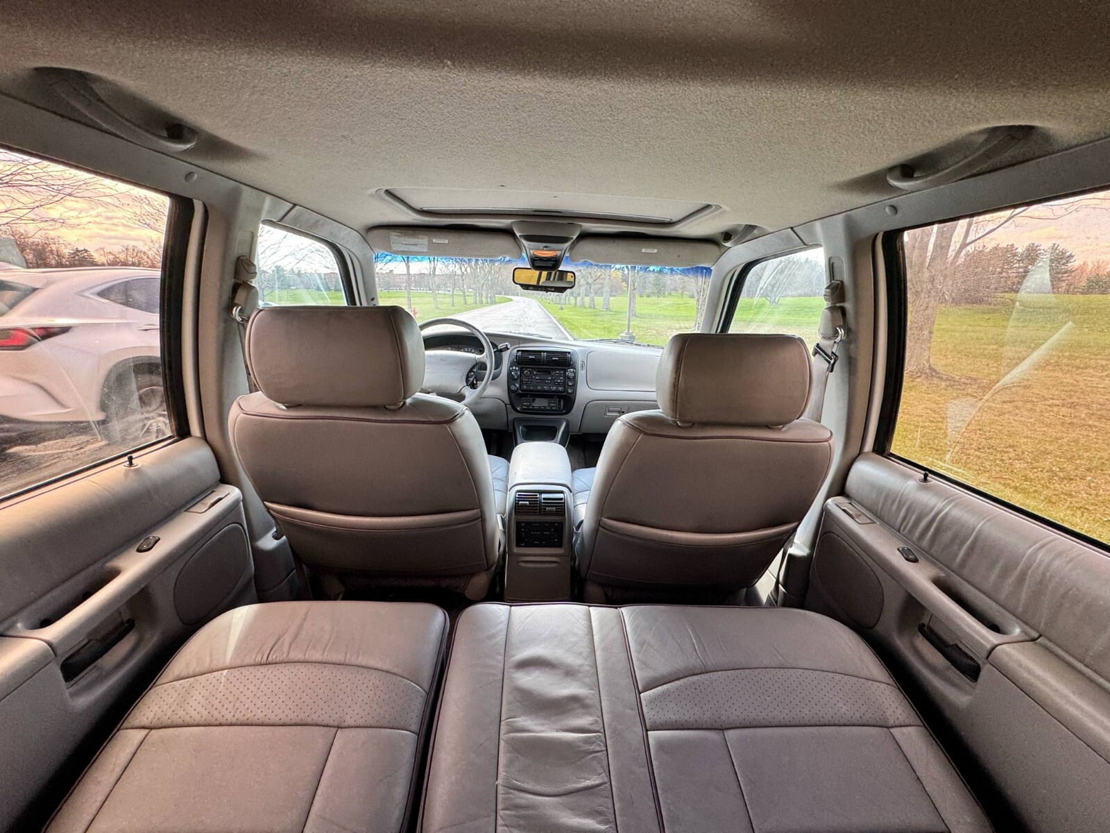Ford-Explorer-1995-SUV-20