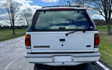 Ford-Explorer-1995-SUV-8