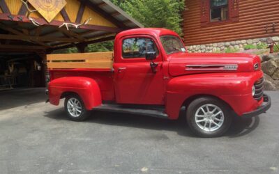 Ford F-1 171000  1948 red