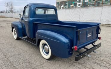 Ford-F-1-1952-blue-2