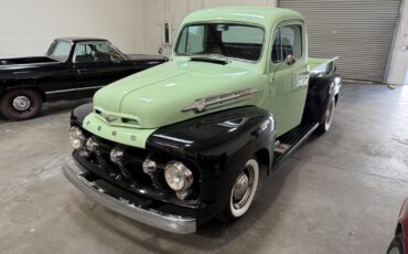 Ford-F-100-1952-3