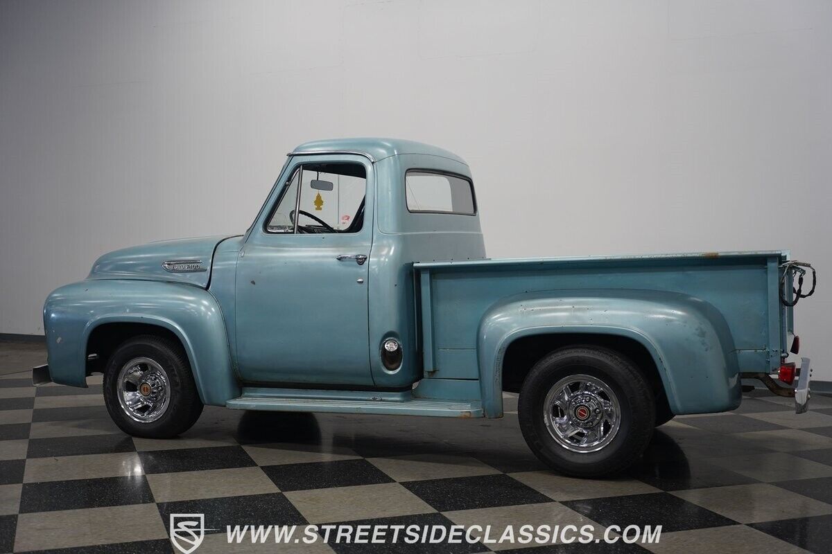 Ford-F-100-1953-Pickup-Truck-10