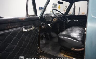 Ford-F-100-1953-Pickup-Truck-38