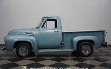 Ford-F-100-1953-Pickup-Truck-9