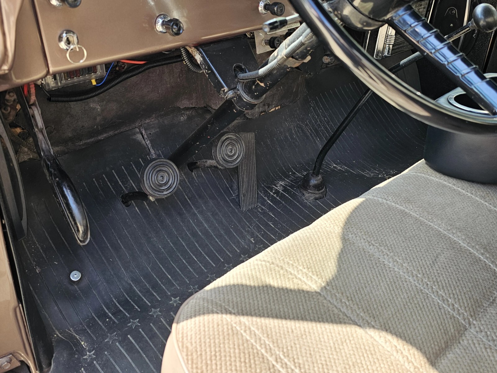 Ford-F-100-1956-14