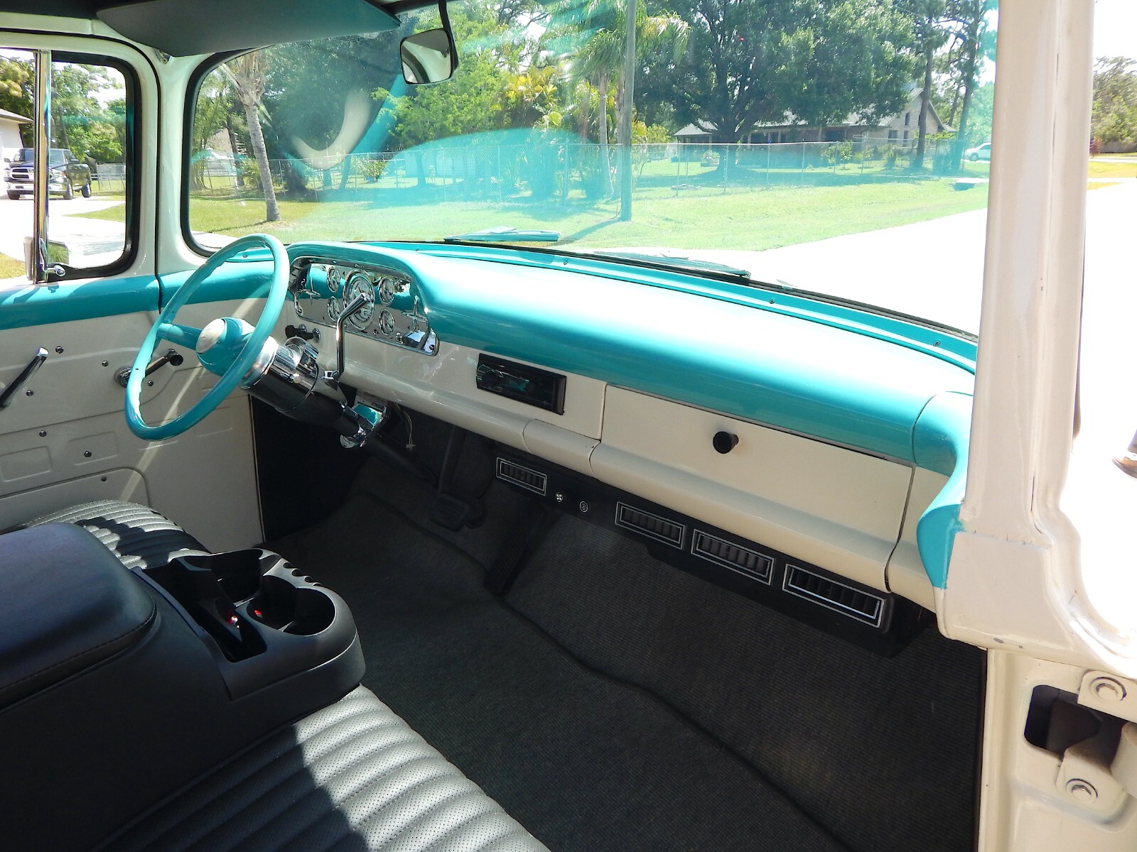Ford-F-100-1957-truck-11