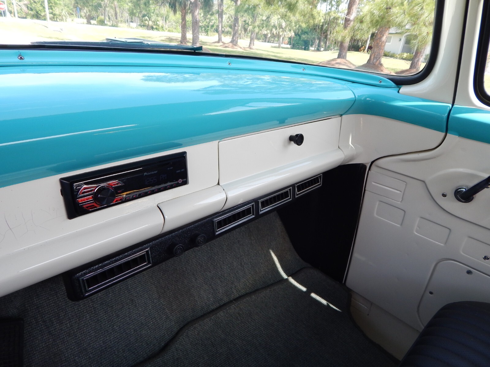 Ford-F-100-1957-truck-12