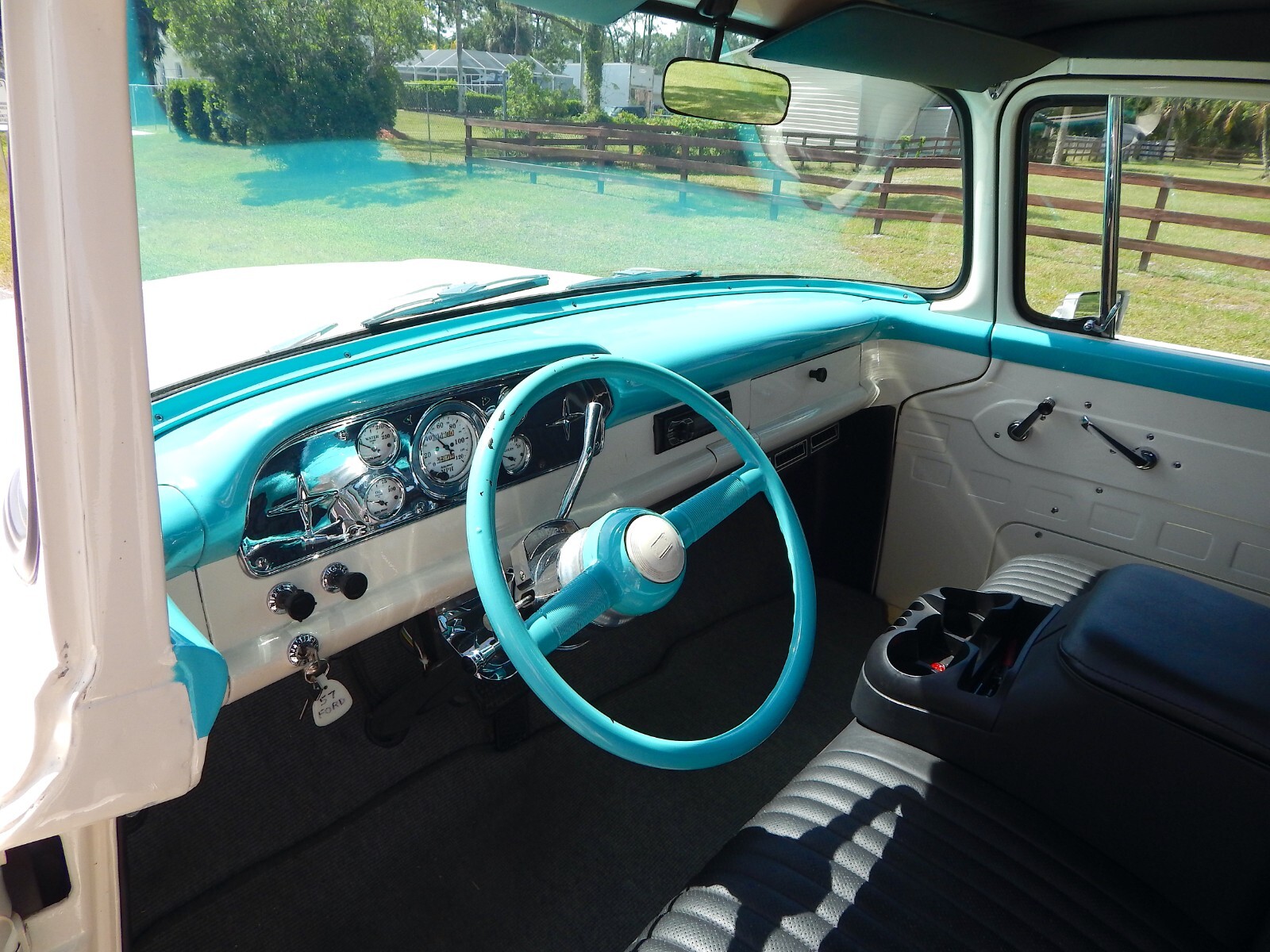Ford-F-100-1957-truck-9