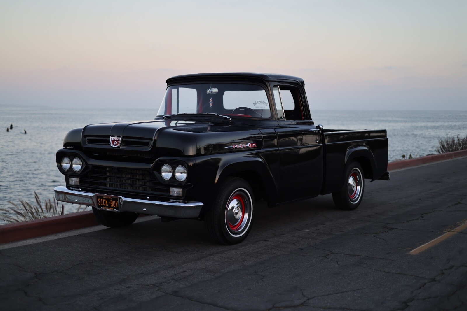 Ford-F-100-1960-Standard-Cab-Pickup-1